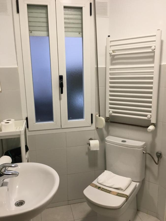 Calida Vivienda Turistica Centrica Junto Al Funicular Y Metro Lejlighed Bilbao Eksteriør billede